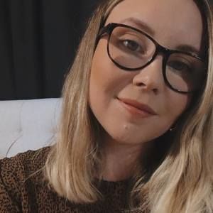 Meet your Posher, Anna